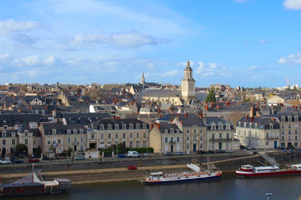 ville et loire des lieux touristiques