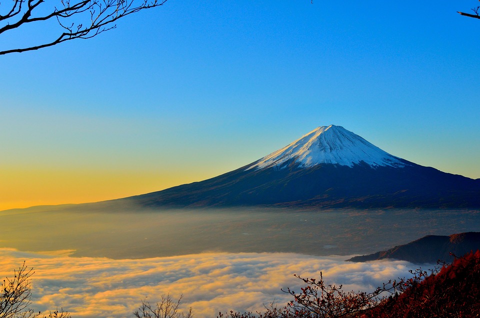 Montagne, Volcan, Pic, Sommet, La Campagne